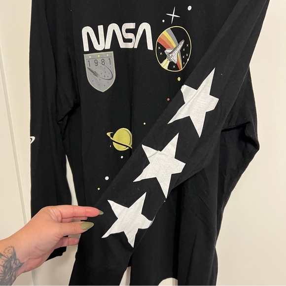 NASA Black Long Sleeve Shirt - Picture 4 of 6